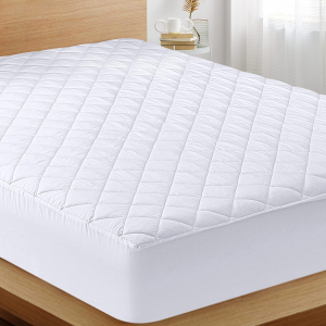 Utopia Bedding Quilted Fitted Mattress Pad (Queen), Elastic Fitted Mattress Protector, Mattress Cove